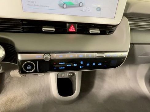 Used 2024 Hyundai Ioniq 5 SEL AWD/4WD image 32