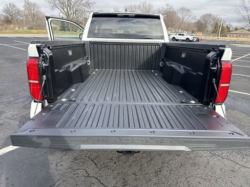 New 2026 Toyota Tacoma SR5 image 21