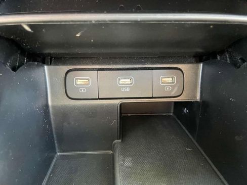 Certified 2022 Kia Sorento S w/ Panoramic Sunroof Package FWD image 37