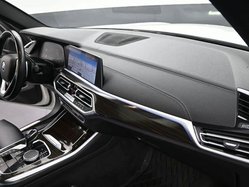 Used 2020 BMW X5 xDrive40i w/ Convenience Package image 21
