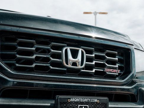 Used 2014 Honda Ridgeline Sport image 10