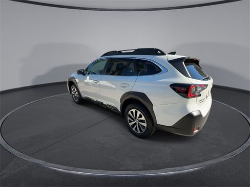 Certified 2025 Subaru Outback Premium image 6