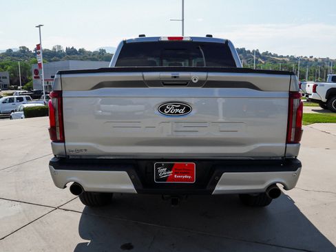 Used 2025 Ford F150 Lariat AWD/4WD image 7