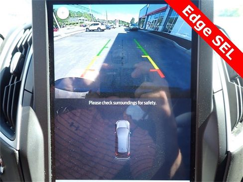 Used 2024 Ford Edge SEL image 30