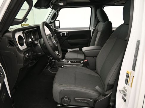 New 2026 Jeep Gladiator Sport image 11