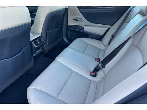 Used 2019 Lexus ES 350 image 13