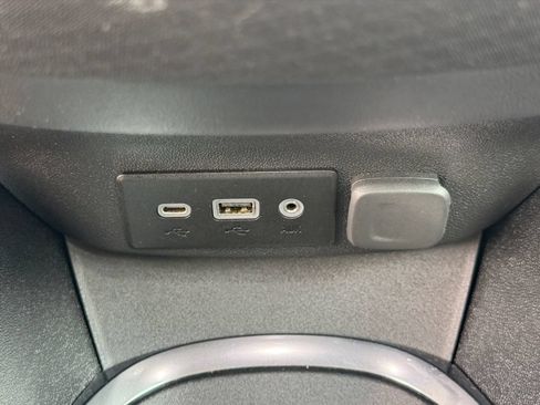 Used 2024 Chevrolet Malibu LT FWD image 35
