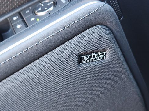 Used 2024 Lexus GX 550 w/ Accessory Package (2T) image 29