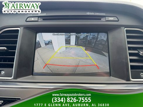 Used 2017 Hyundai Sonata SE FWD image 23