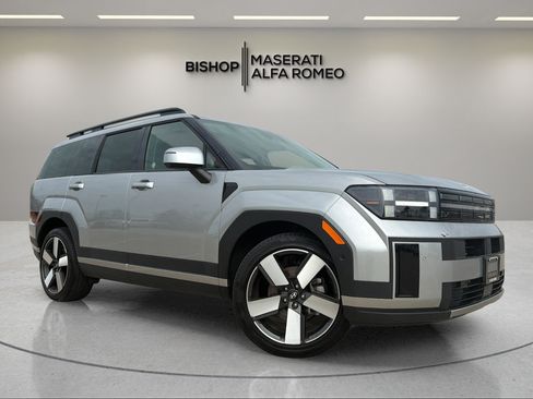 Used 2025 Hyundai Santa Fe Limited AWD/4WD image 1