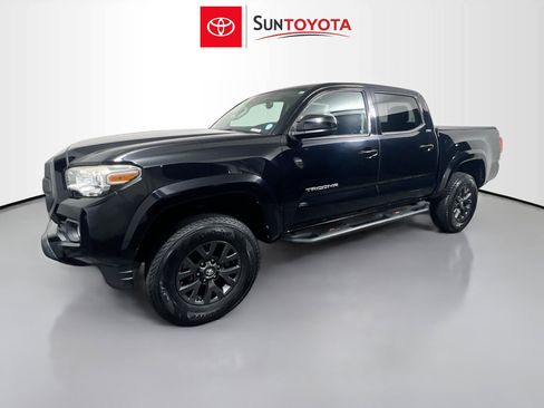 Used 2018 Toyota Tacoma SR5 image 9