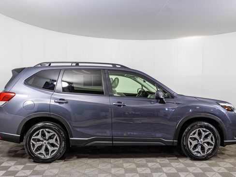 Used 2024 Subaru Forester Premium AWD/4WD image 15