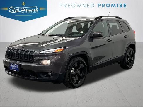 Used 2016 Jeep Cherokee Latitude FWD image 1