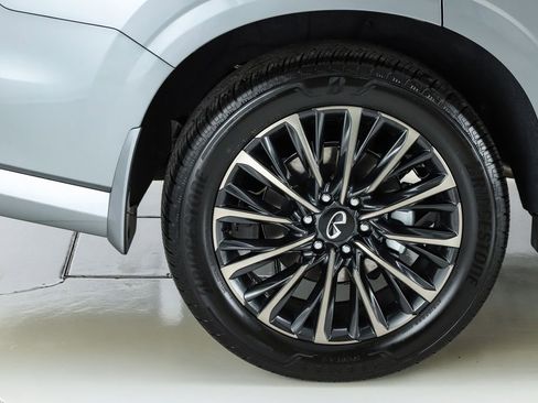 New 2026 INFINITI QX80 Autograph w/ Premium Cargo Package AWD/4WD image 13