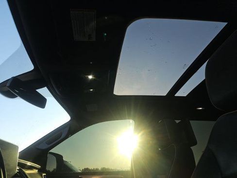 Used 2021 GMC Yukon XL AT4 w/ Rear Media and Nav Package image 11