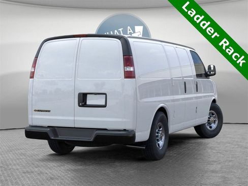 New 2025 Chevrolet Express 2500 image 4