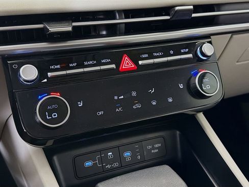 Used 2025 Hyundai Tucson SEL image 17