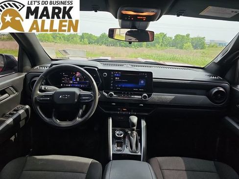 Used 2024 Chevrolet Colorado Trail Boss w/ Advanced Trailering Package AWD/4WD image 20