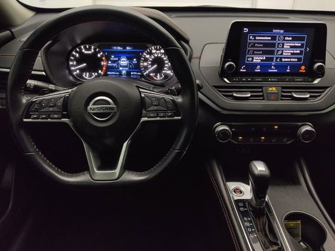 Used 2021 Nissan Altima 2.5 SR FWD image 22