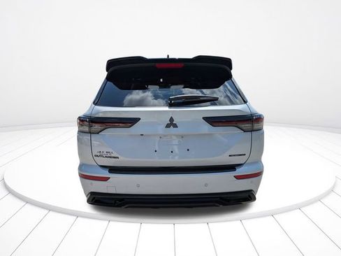 New 2026 Mitsubishi Outlander SEL Black Edition FWD image 5