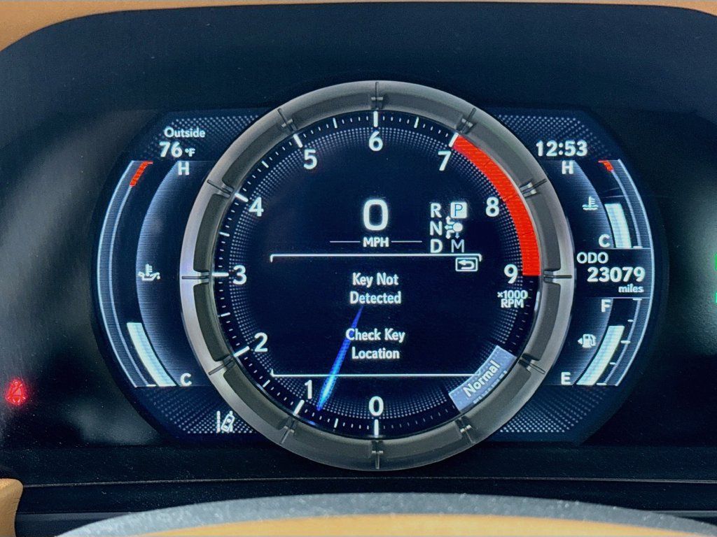 Used 2023 Lexus LC 500 Convertible w/ Touring Package RWD image 12
