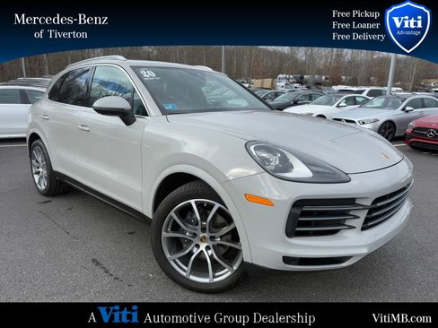 Used 2020 Porsche Cayenne image 1