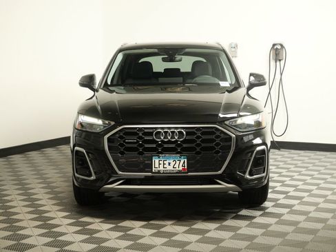 Used 2024 Audi Q5 2.0T Premium AWD/4WD image 2