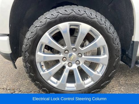 Used 2019 Chevrolet Silverado 1500 High Country AWD/4WD image 25