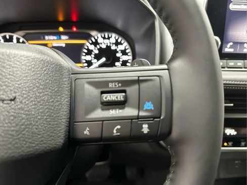 New 2026 Nissan Rogue SV AWD/4WD image 25