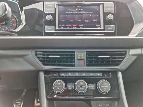 Used 2021 Volkswagen Jetta GLI FWD image 26