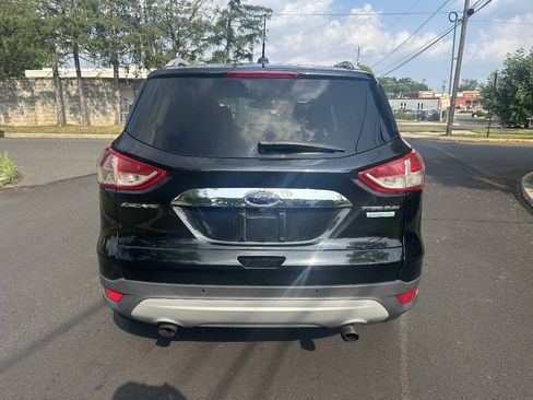 Used 2014 Ford Escape Titanium FWD image 7
