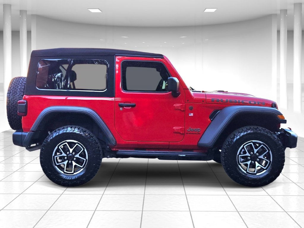 Used 2026 Jeep Wrangler Rubicon AWD/4WD image 2