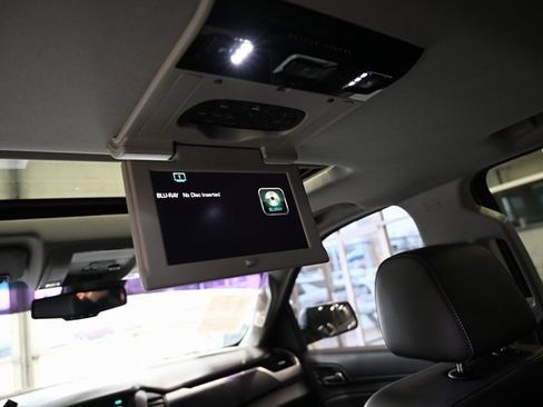 Used 2016 Chevrolet Tahoe LT w/ Luxury Package image 21