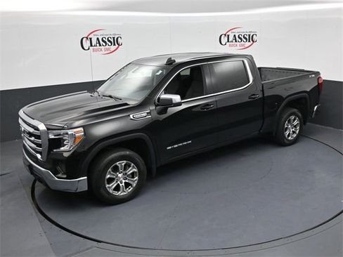 Used 2020 GMC Sierra 1500 SLE w/ SLE Value Package image 16
