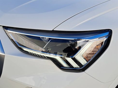 Used 2023 Audi Q3 2.0T Premium image 35