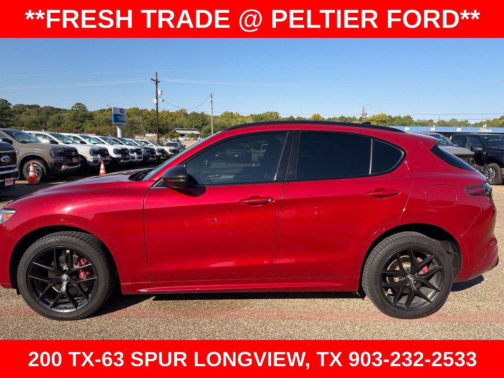 Used 2021 Alfa Romeo Stelvio Ti Sport AWD/4WD image 5