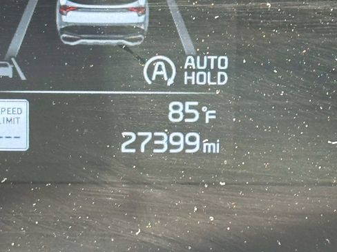 Used 2023 Kia Sportage LX AWD/4WD image 22