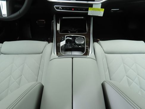 New 2026 BMW X5 sDrive40i w/ M Sport Package image 16