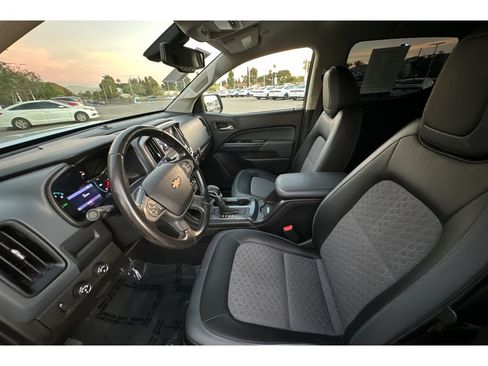 Used 2020 Chevrolet Colorado Z71 image 10