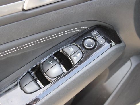 Used 2023 Nissan Altima 2.5 SL image 21