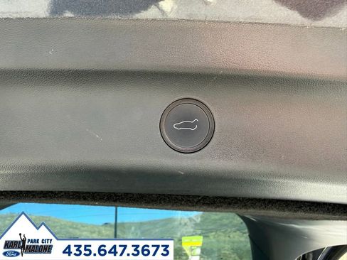 Used 2021 Tesla Model Y Performance AWD/4WD image 31