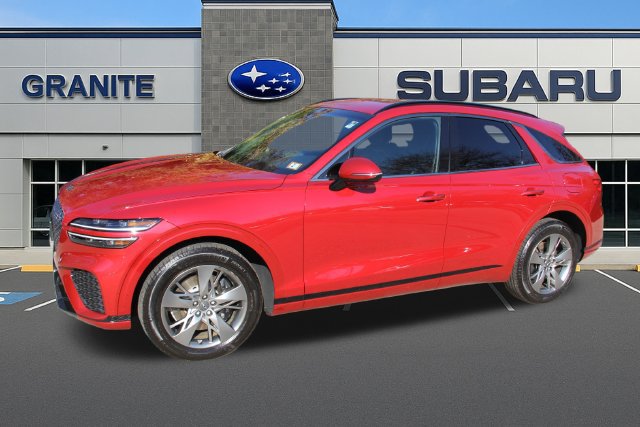 Used 2025 Genesis GV70 3.5T Sport AWD/4WD image 13