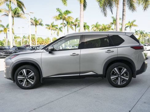 Used 2021 Nissan Rogue Platinum FWD image 7