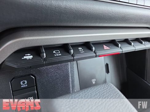 New 2026 Toyota Tundra Platinum AWD/4WD image 10
