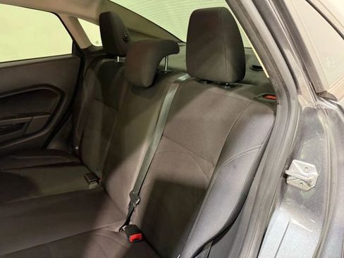 Used 2018 Ford Fiesta SE image 23