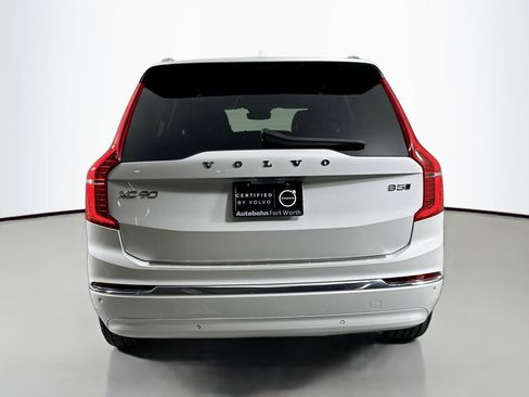 Certified 2024 Volvo XC90 B5 Core image 7