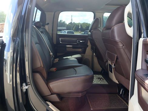 Used 2018 RAM 2500 Longhorn AWD/4WD image 12