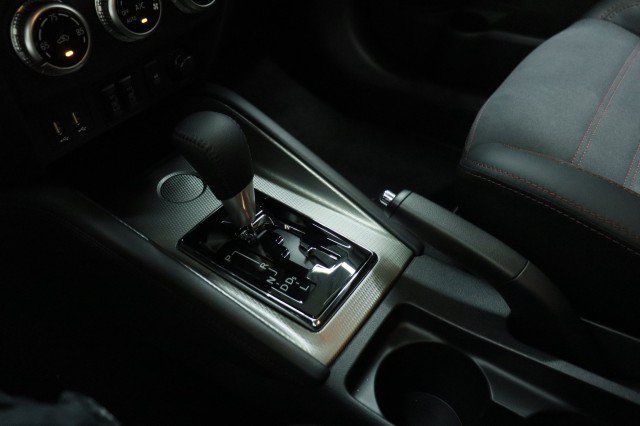 New 2027 Mitsubishi Outlander Sport SE FWD image 14