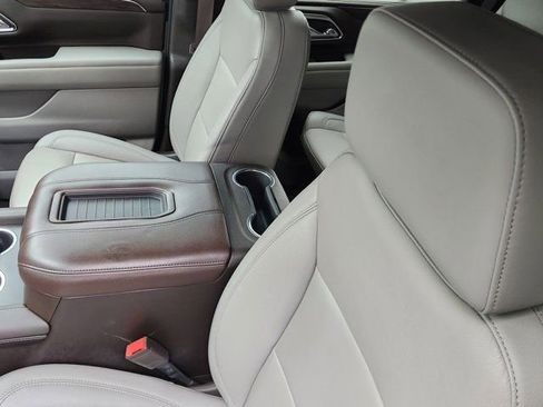 Used 2023 Chevrolet Tahoe Z71 w/ Z71 Off-Road Package image 20