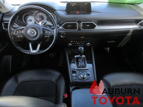 Used 2019 MAZDA CX-5 Touring image 11